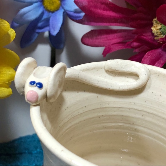 🆕 Francine Zajac Handmade Studio Pottery Art 3D Whimsical Cat & Mouse Clay Mug - Picture 4 of 14